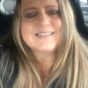 Meet your Posher, Carolyn